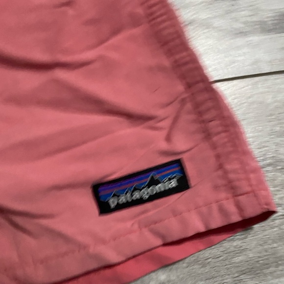 XL Patagonia Swim Trunks - Red - Picture 2 of 3